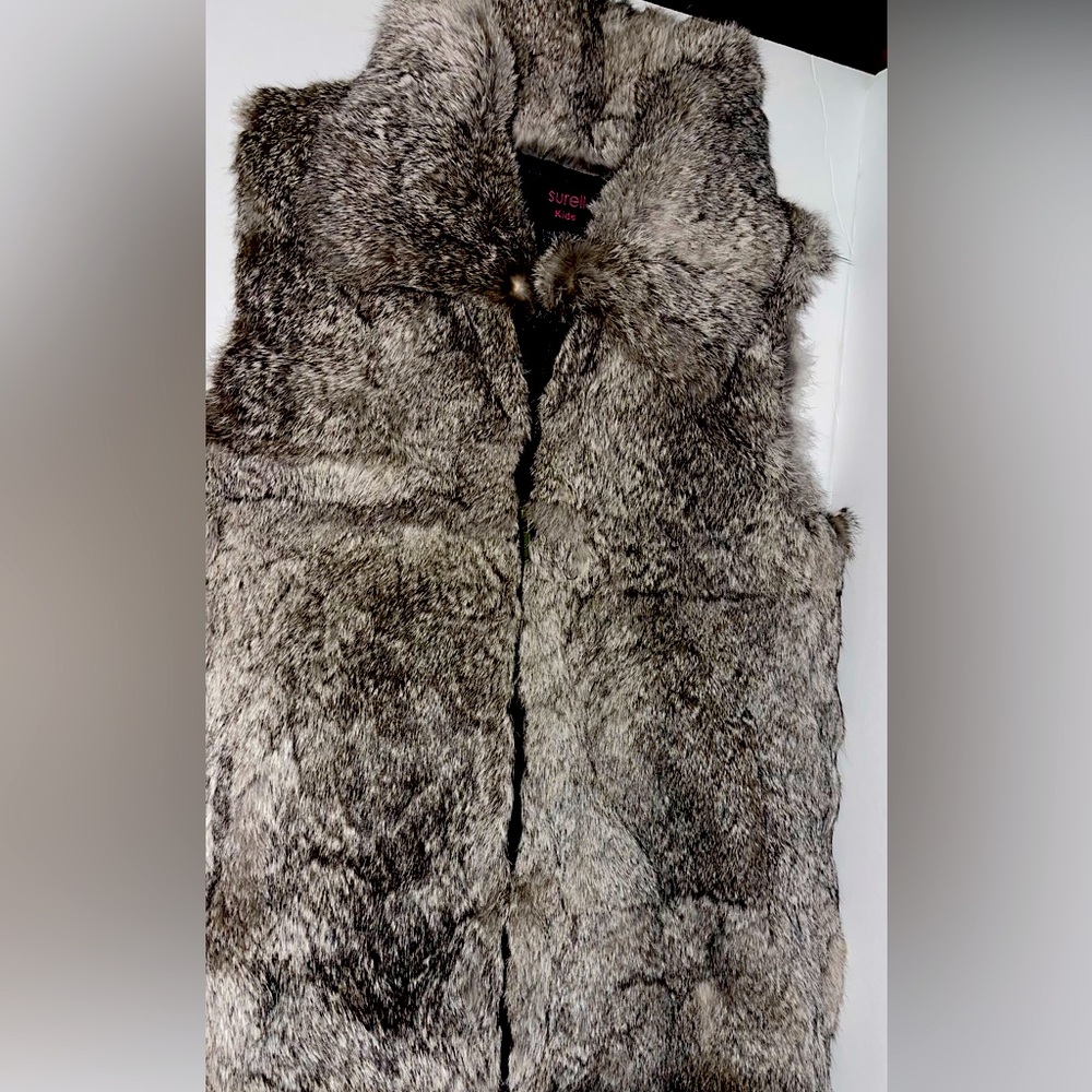 Surell Kids rabbit fur vest size L
